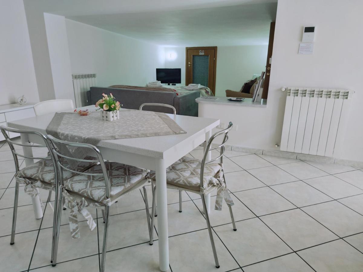 Appartement House Da Mary à Caserte Extérieur photo